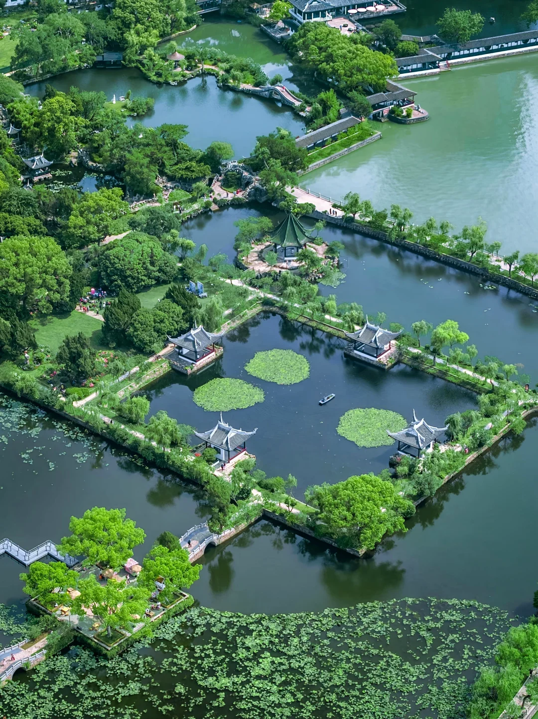 以为苏州很美了！直到我看到这个水上园林🏯