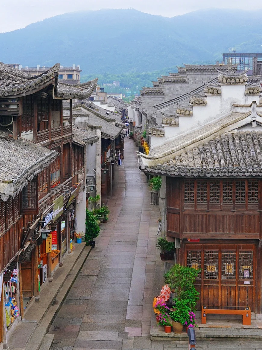 不愧是被《国家地理》评为国内最美古城啊