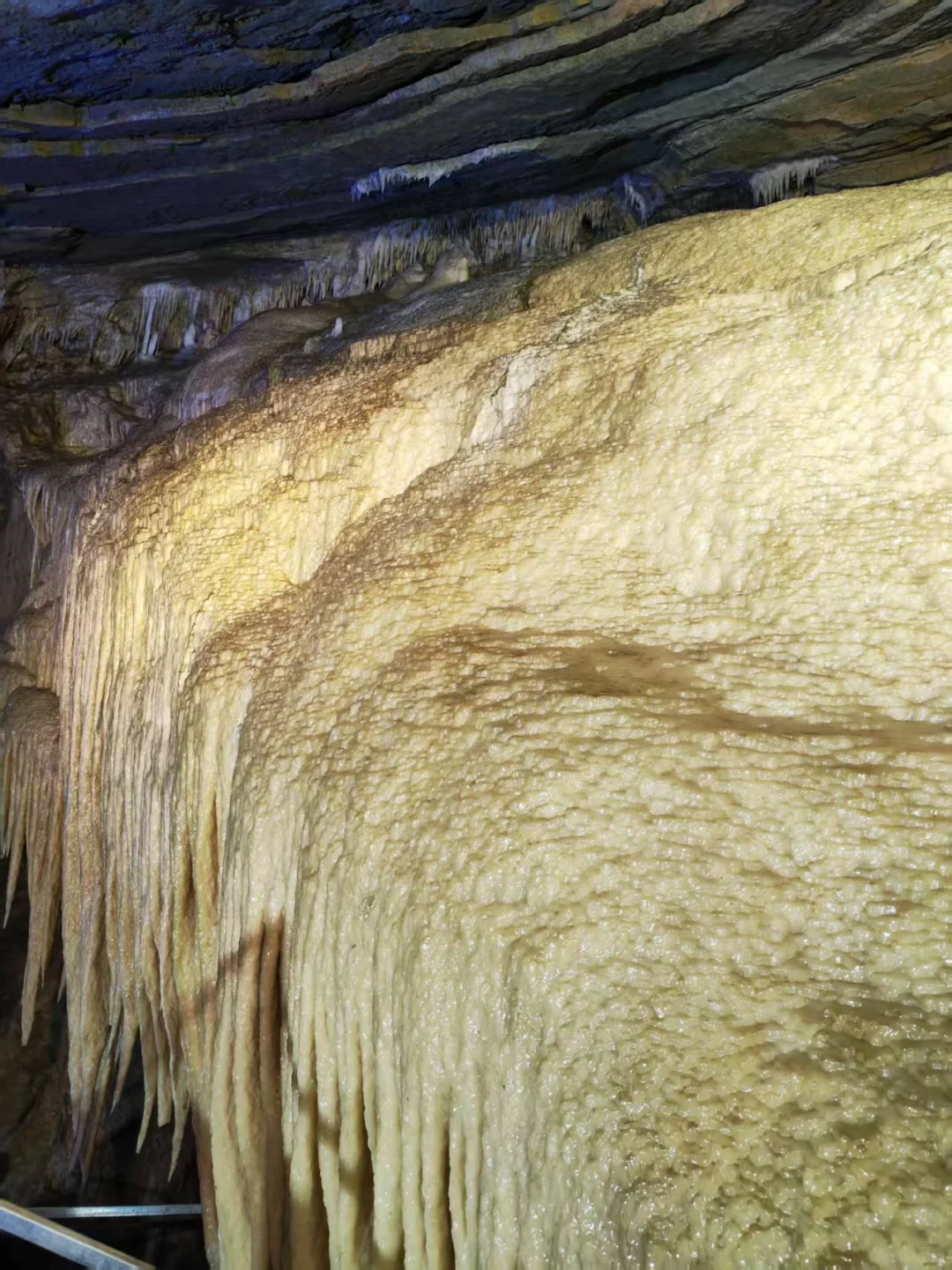 重庆的地下溶洞，居然比山顶还美‼️