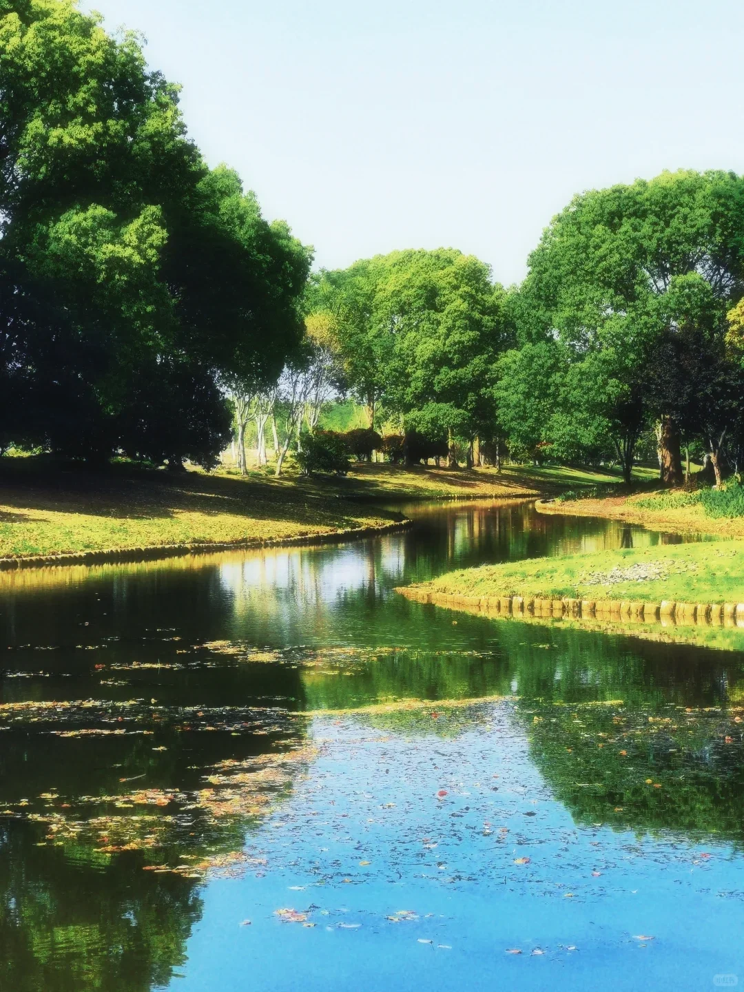 别再去人挤人的热门景点了，这些地方超惊艳