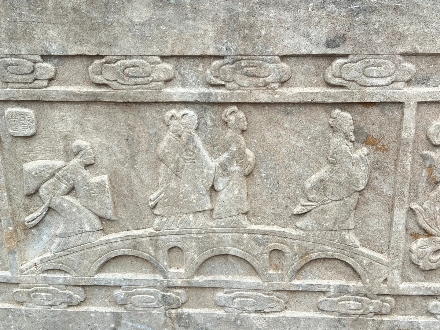 邯郸学步桥，究竟存在多少年了？400年？37年？