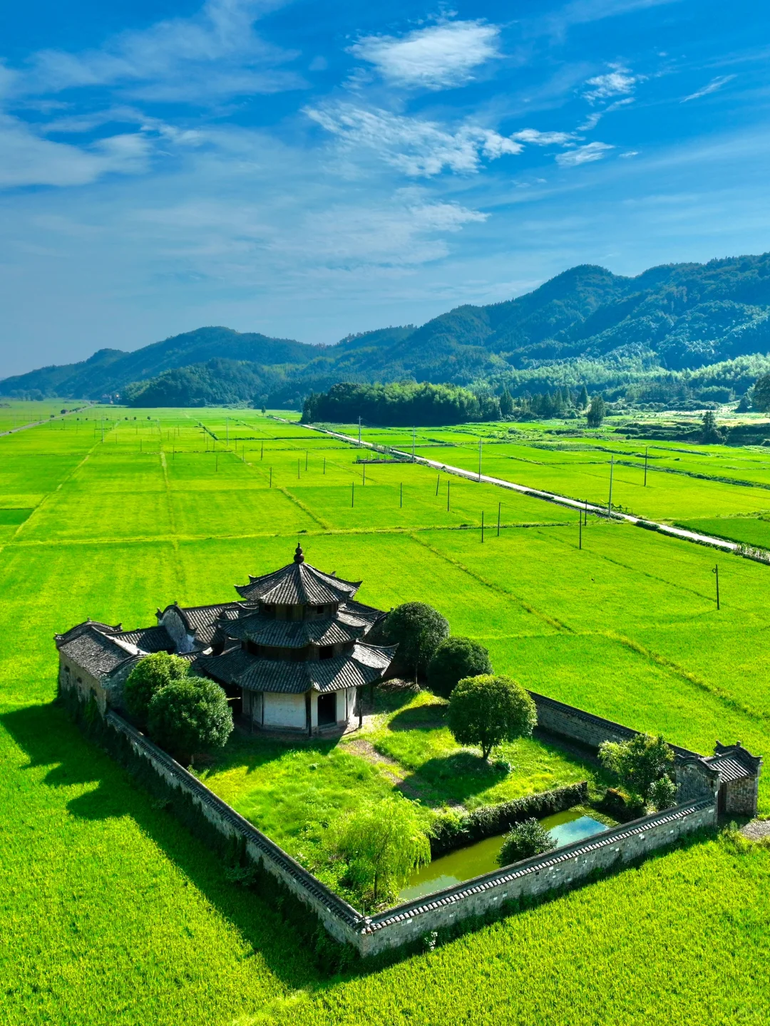 推荐一个节假日也没人又舒服的地方