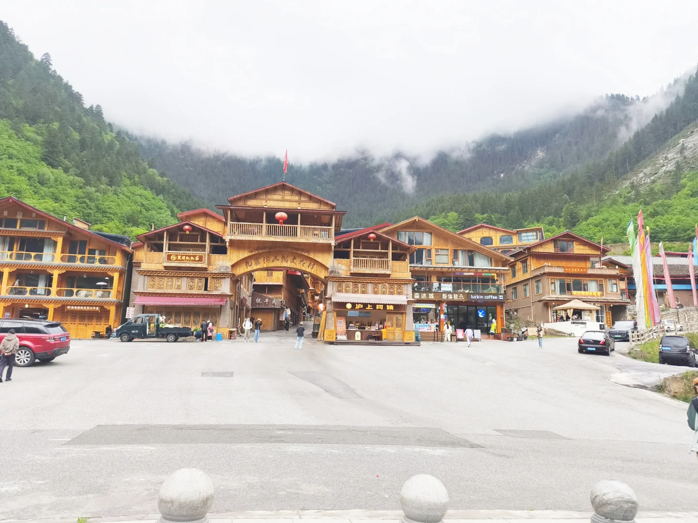 已实测！住九寨沟景区内，真能一票玩两天