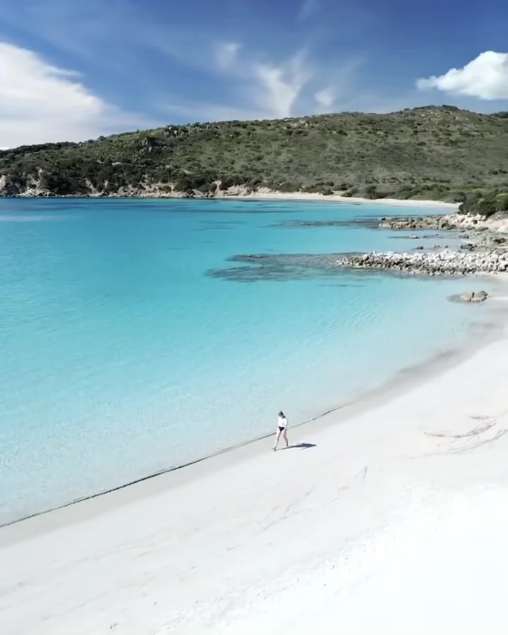 意大利旅游局你怎么不早说，全世界仅此一海