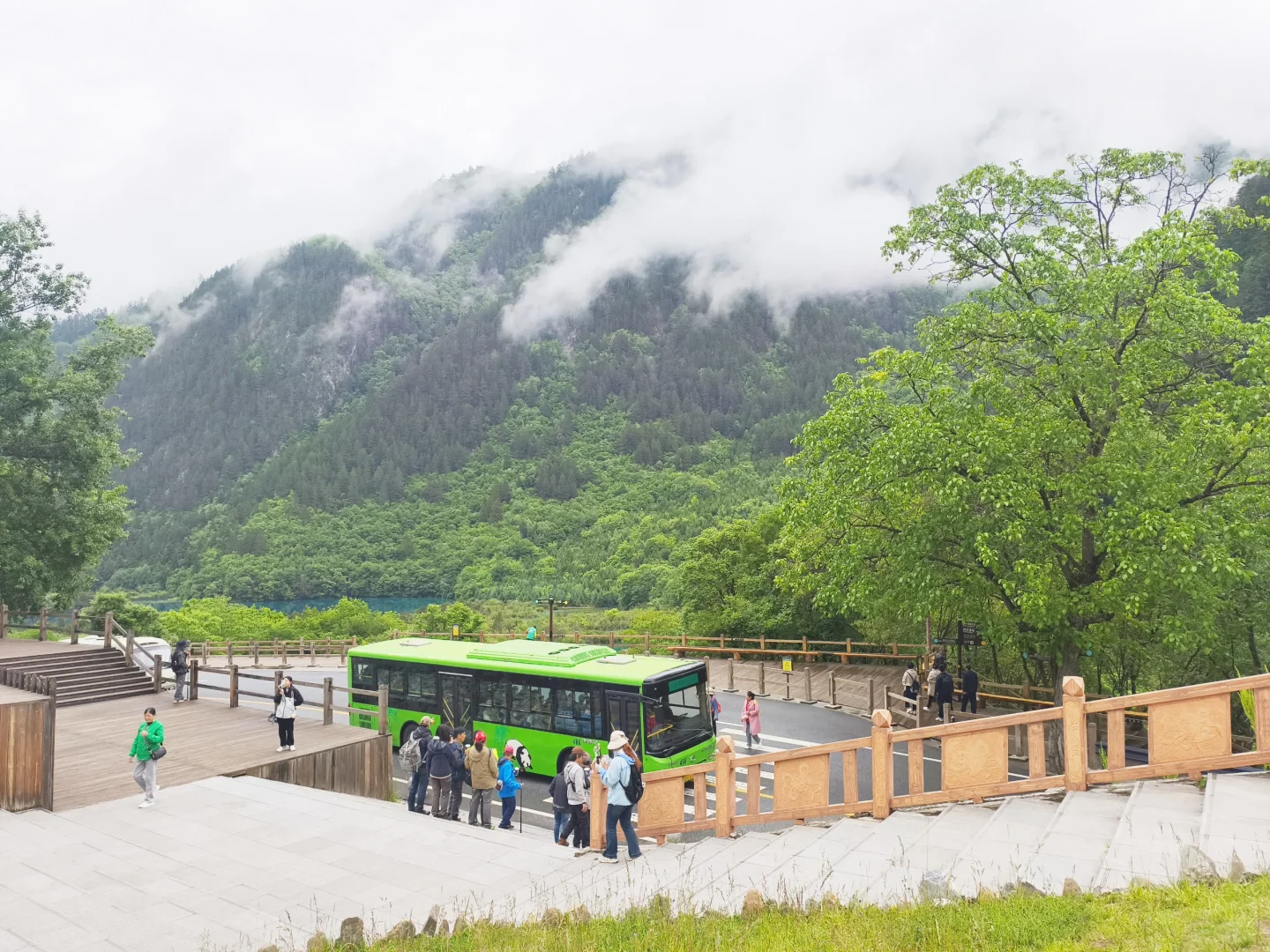已实测！住九寨沟景区内，真能一票玩两天