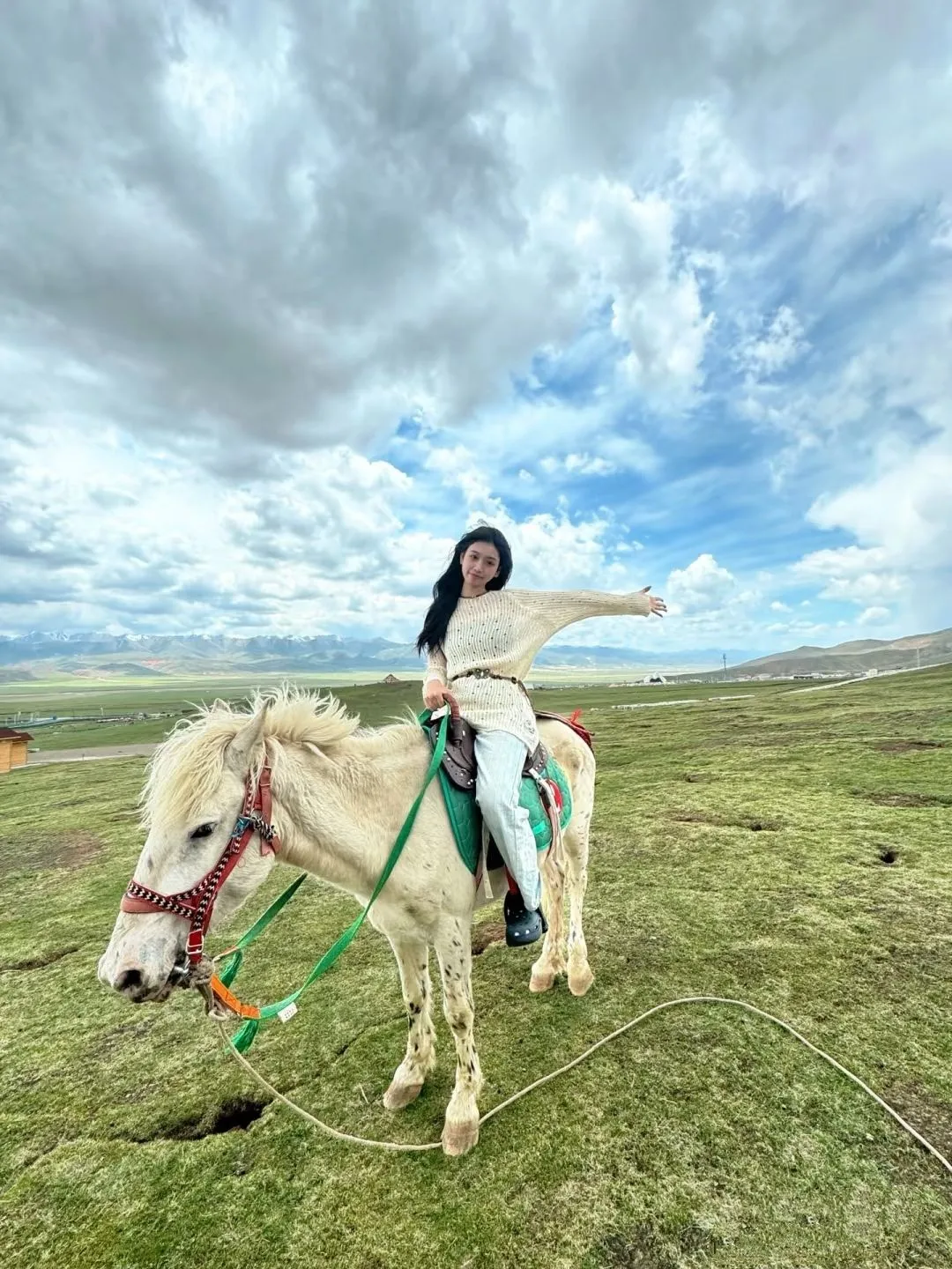 总要去一趟西北吧！体验一下西北的荒凉