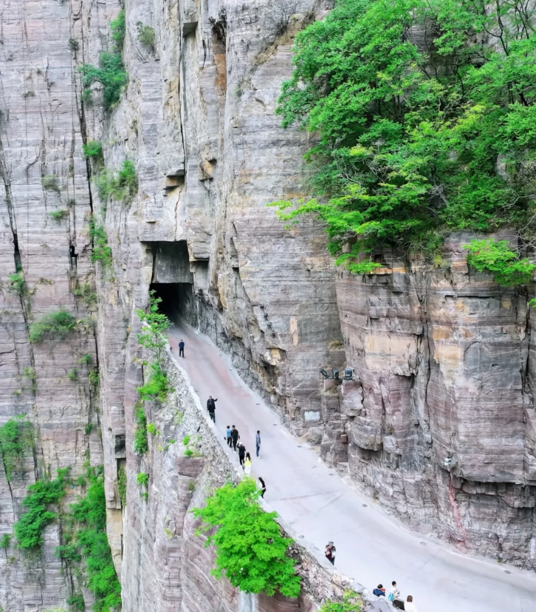 邯郸周边一日游之万仙山郭亮村壁挂公路！
