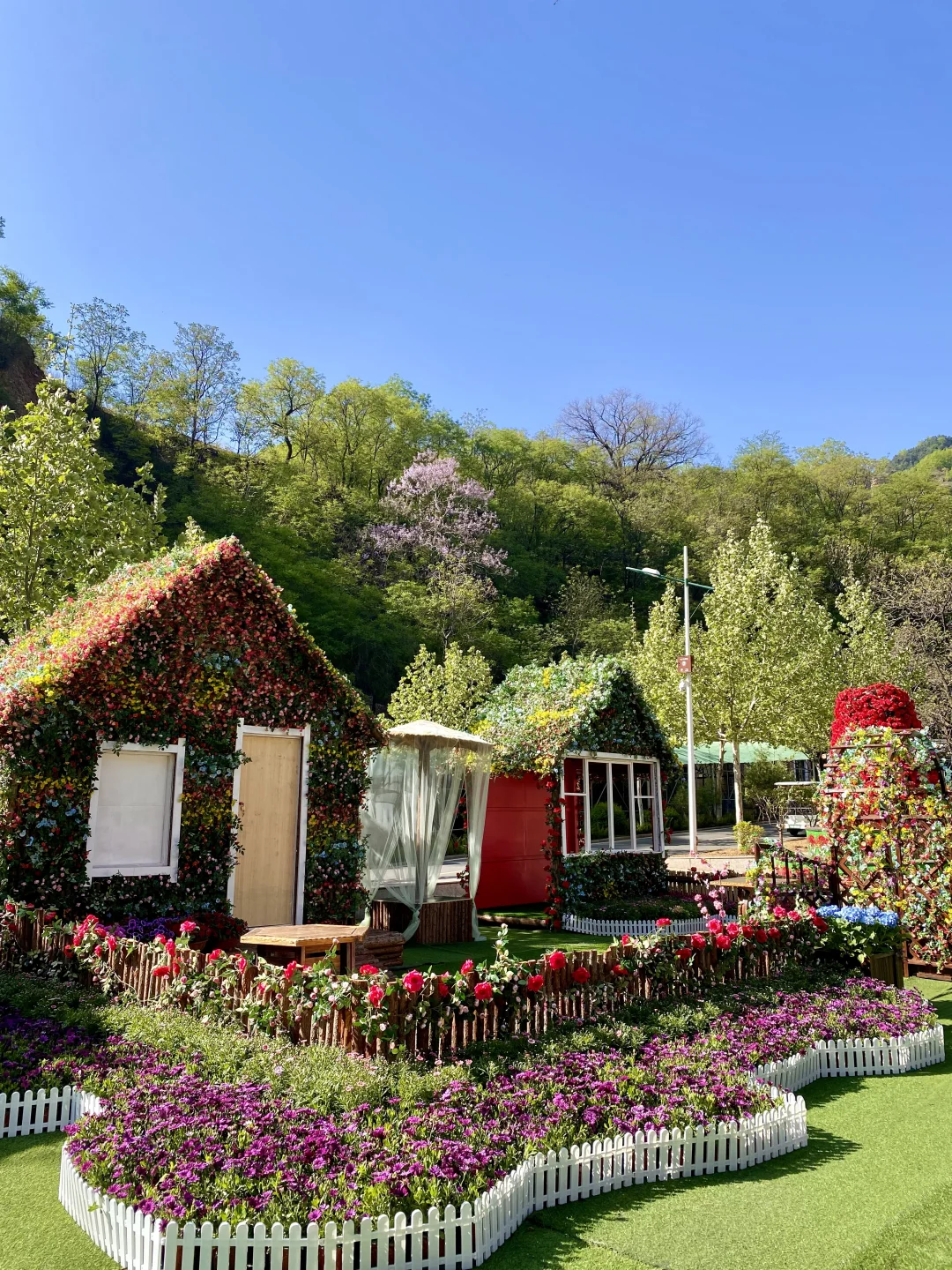 邯郸六一遛娃王炸!9.9 元玩转霍比特小镇