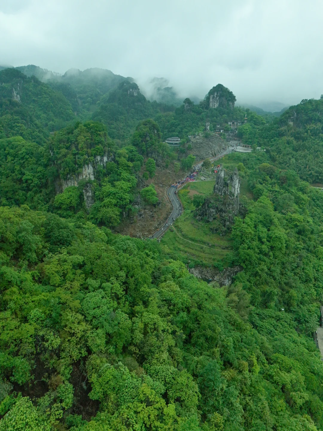被严重低估的世界地质公园!藏着世界级天坑!