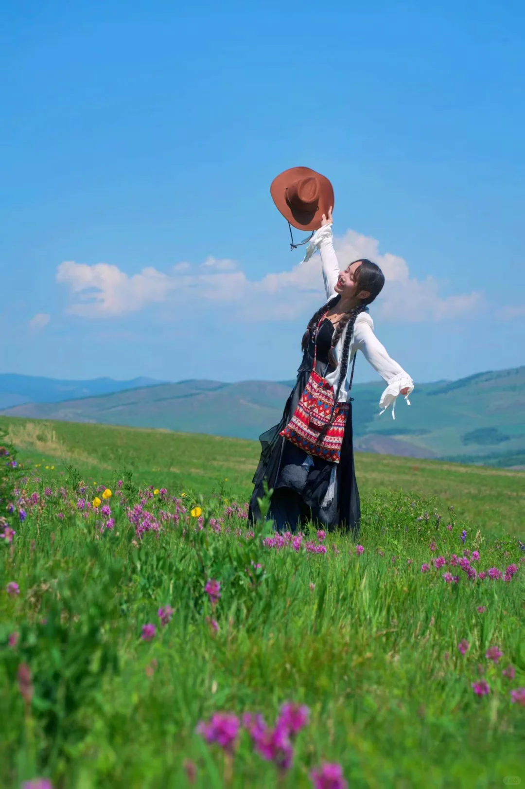 👫和TA的草原私奔之旅|呼伦贝尔旅游攻略