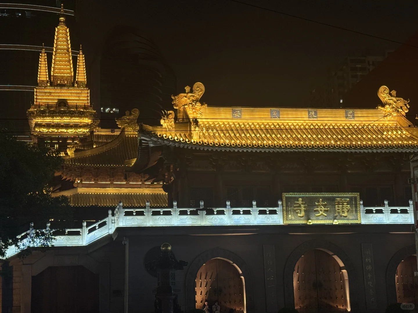 就让大雨让这座城市颠倒～