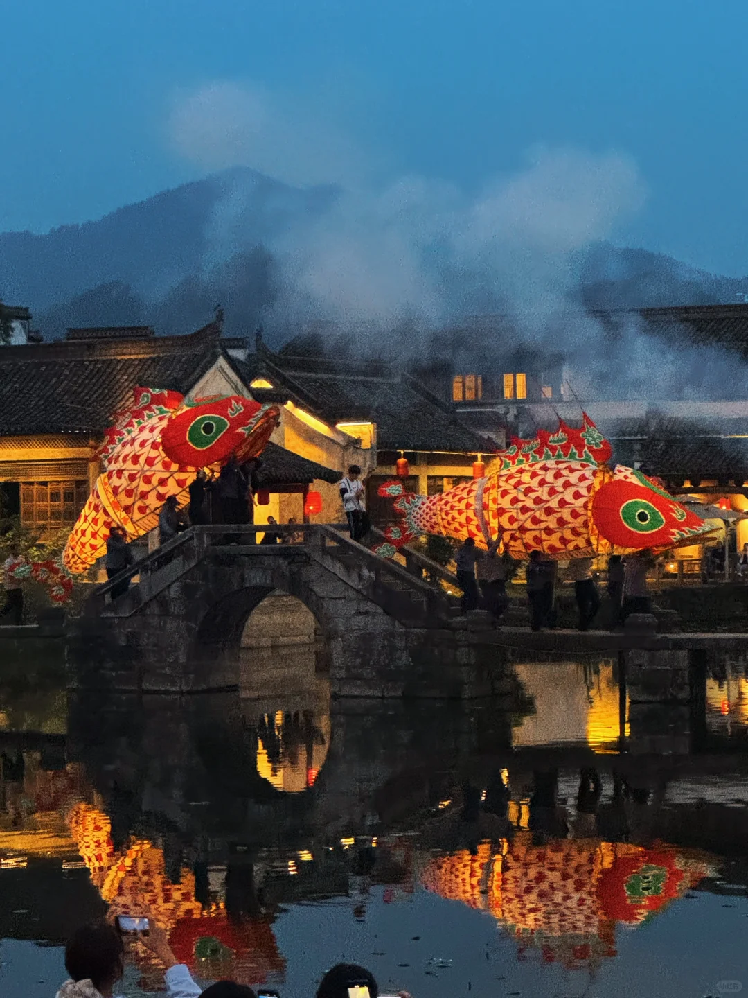 太震撼了！我拍到了辛弃疾词中“一夜鱼龙舞”…