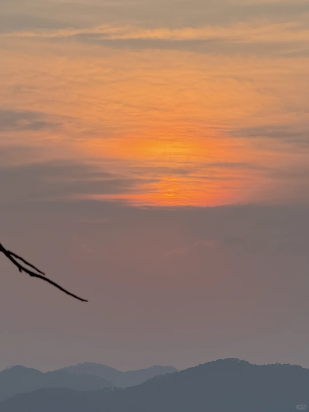 大饱眼福，也可以是旅行的意义。