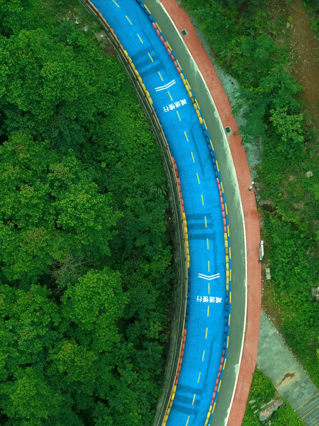 被严重低估的世界地质公园!藏着世界级天坑!