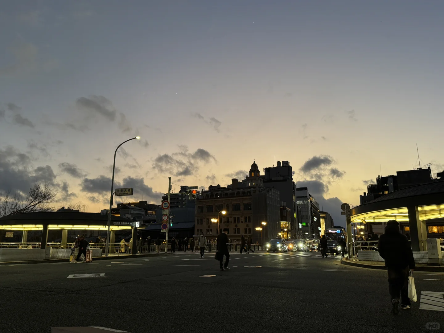 攒钱旅行突然感觉自己命好苦🥹…