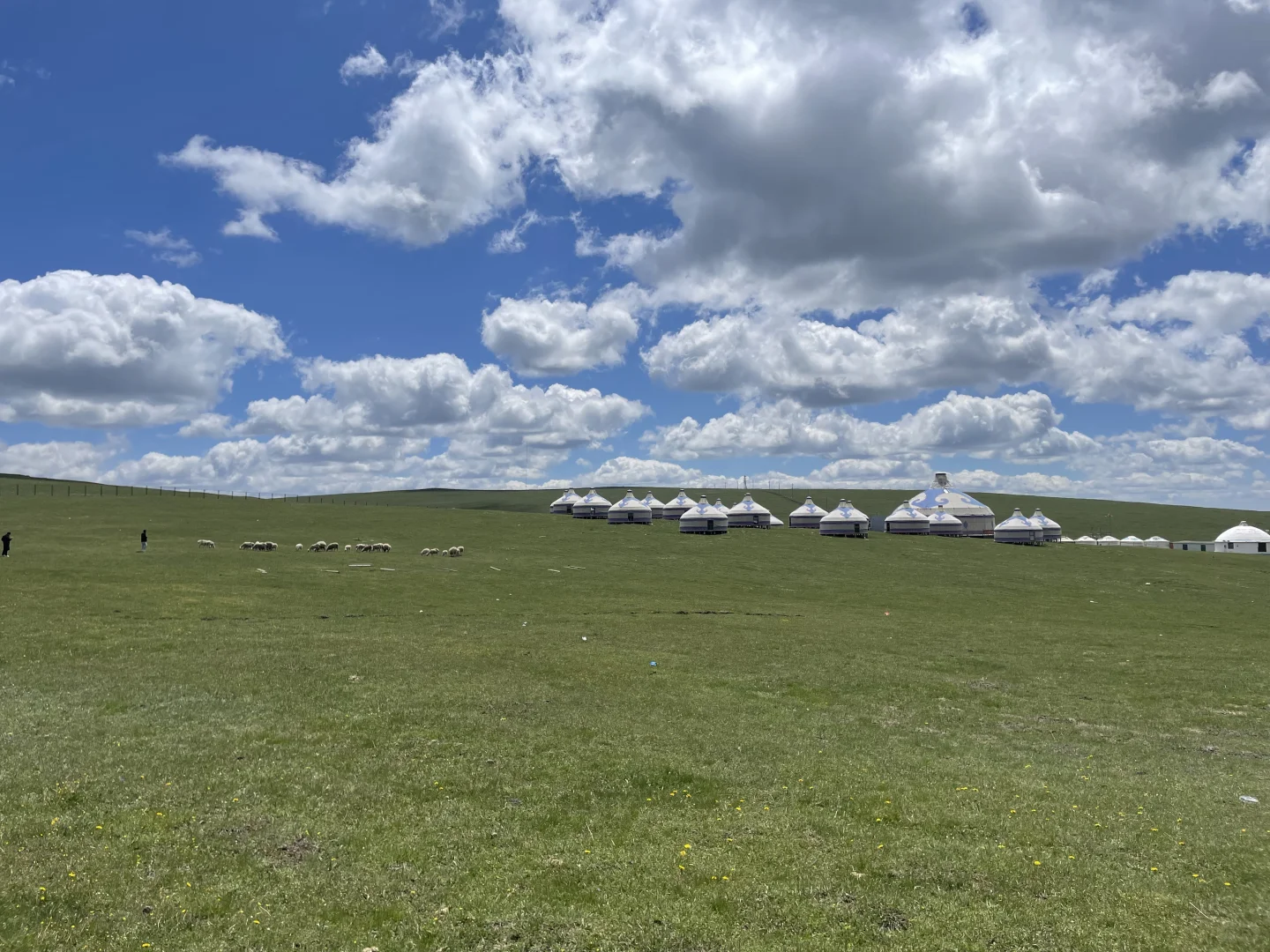 内蒙古有自己的阿勒泰-红石崖