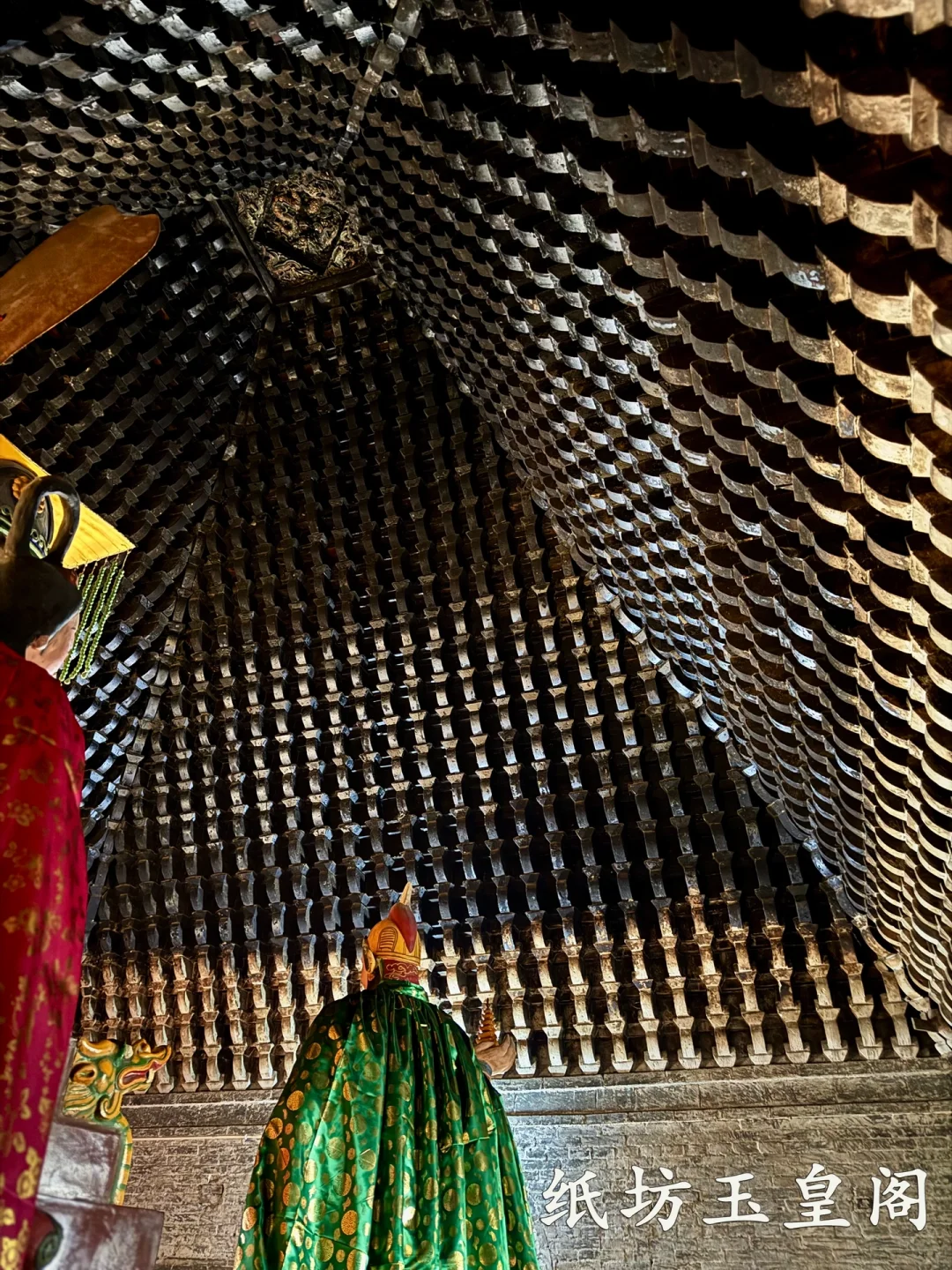 被这密密麻麻的华栱震撼到头皮发麻