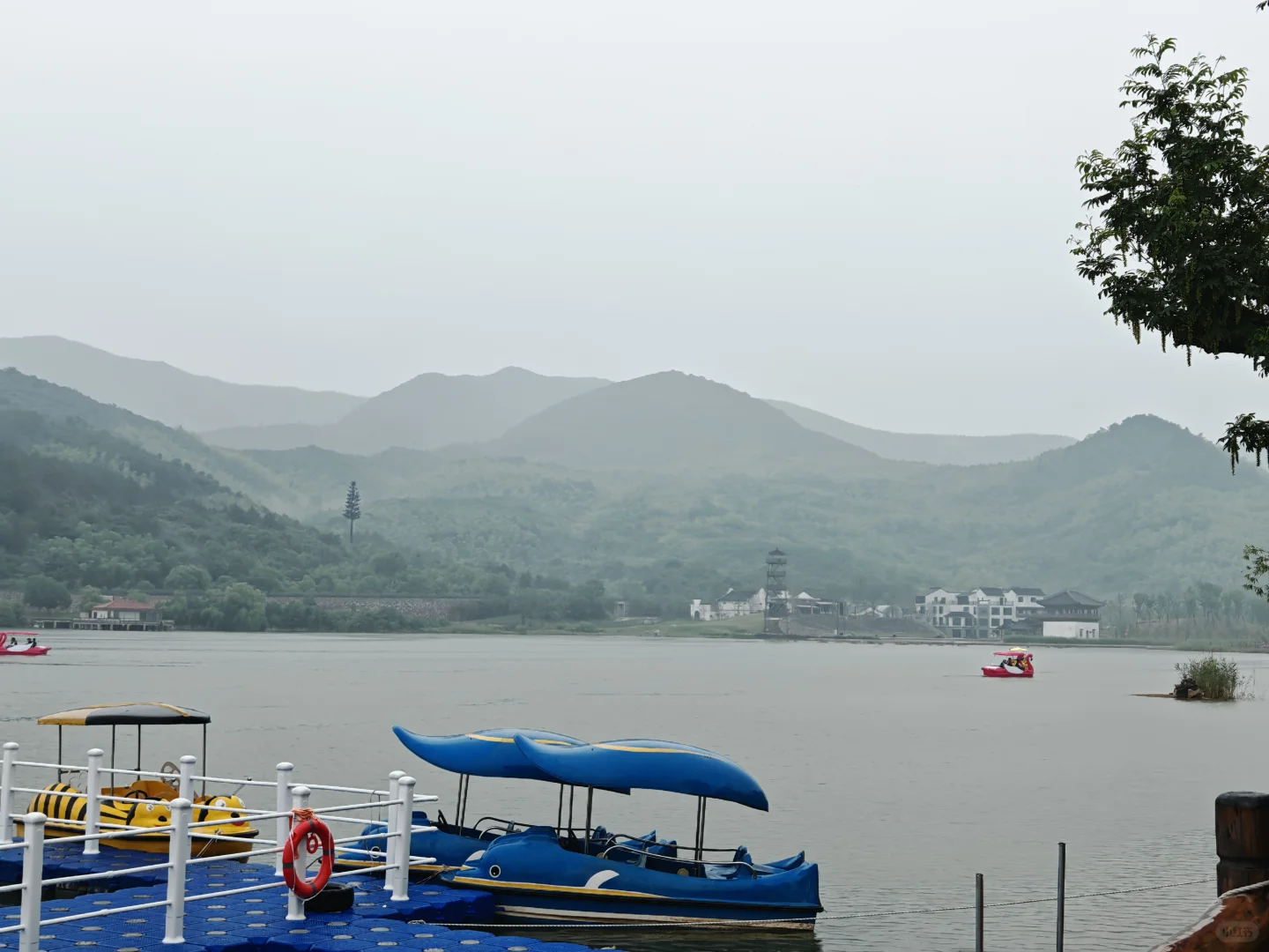 雨天逛窑湖小镇