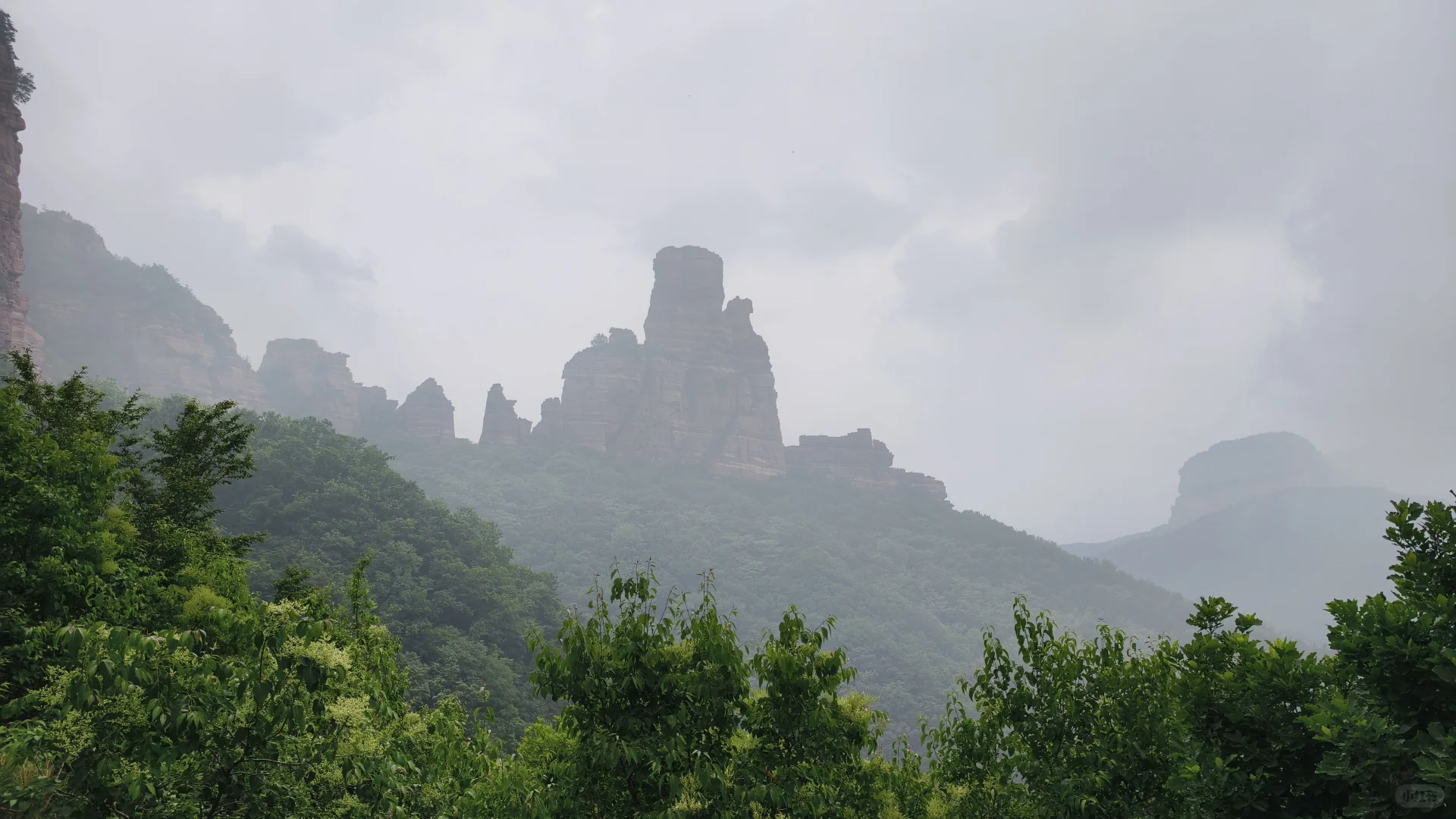 石家庄嶂石岩旅游攻略