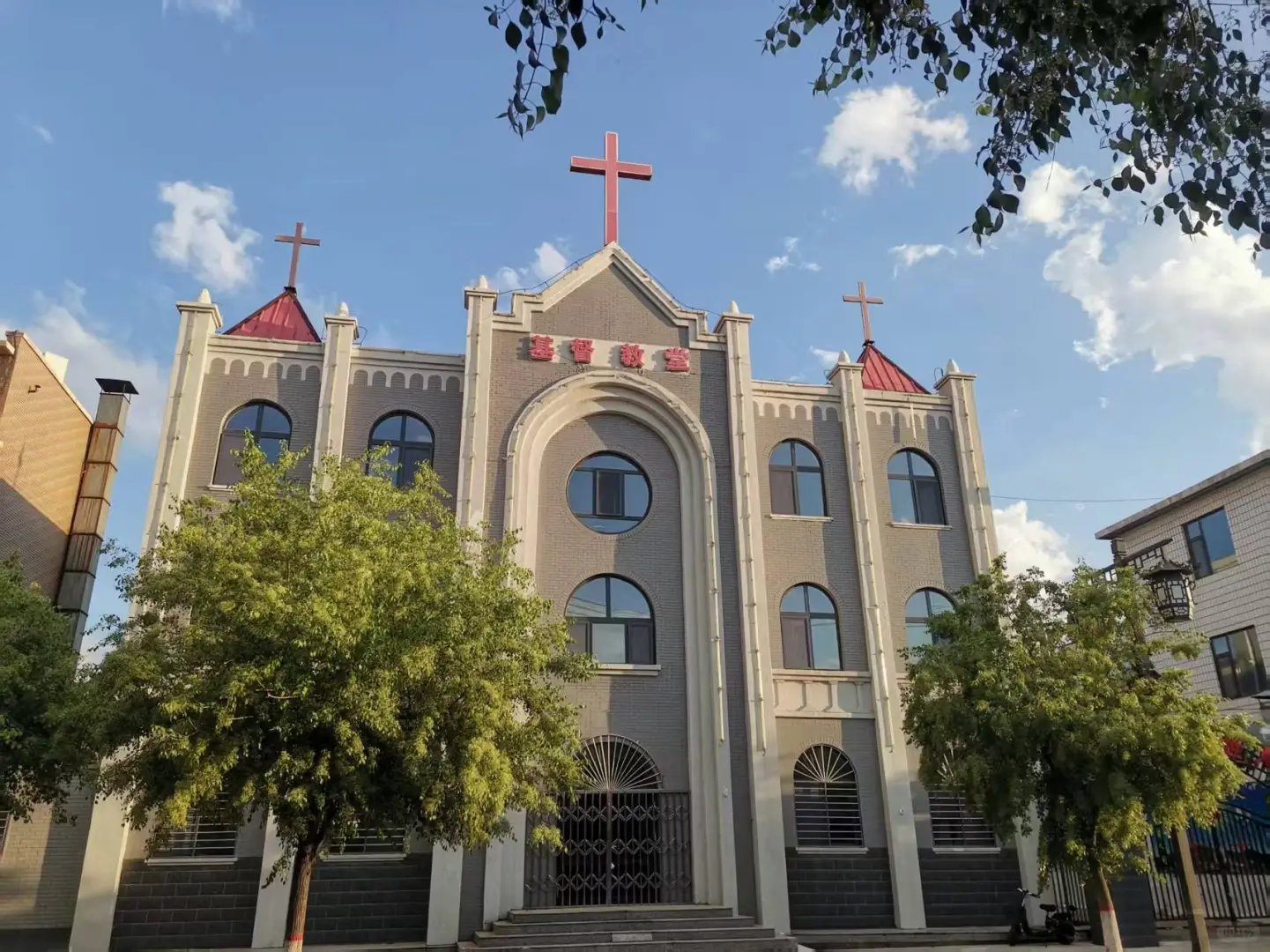 奉国寺周边景点推荐