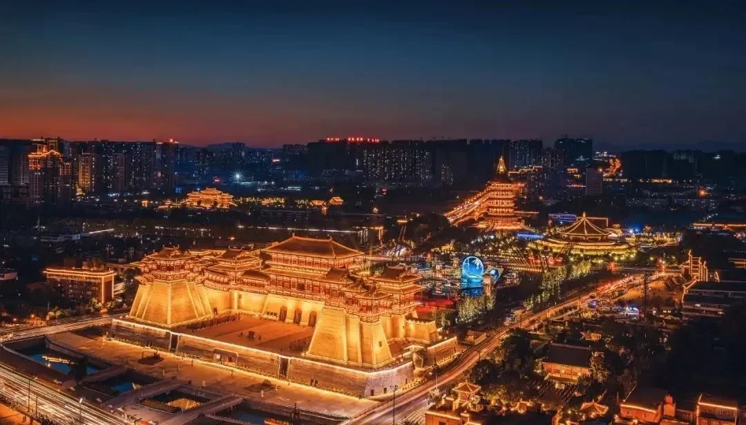 带你走进画中世界