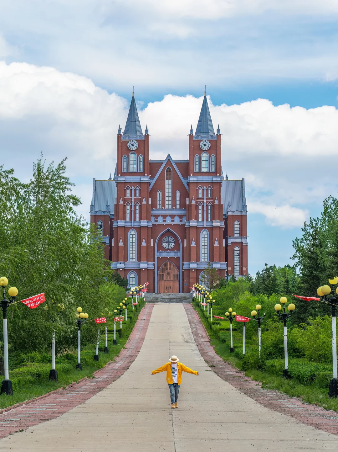 pyq被问爆了❗都以为我去了国外🤣