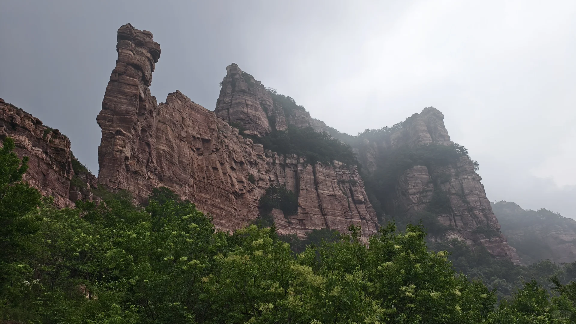 石家庄嶂石岩旅游攻略