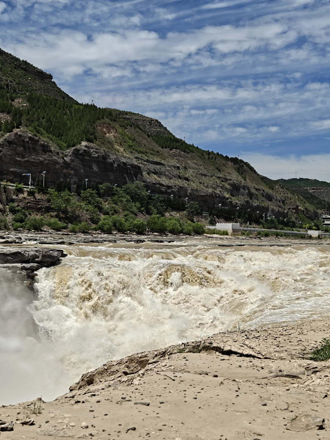宠物友好景区·壶口瀑布（山西侧）