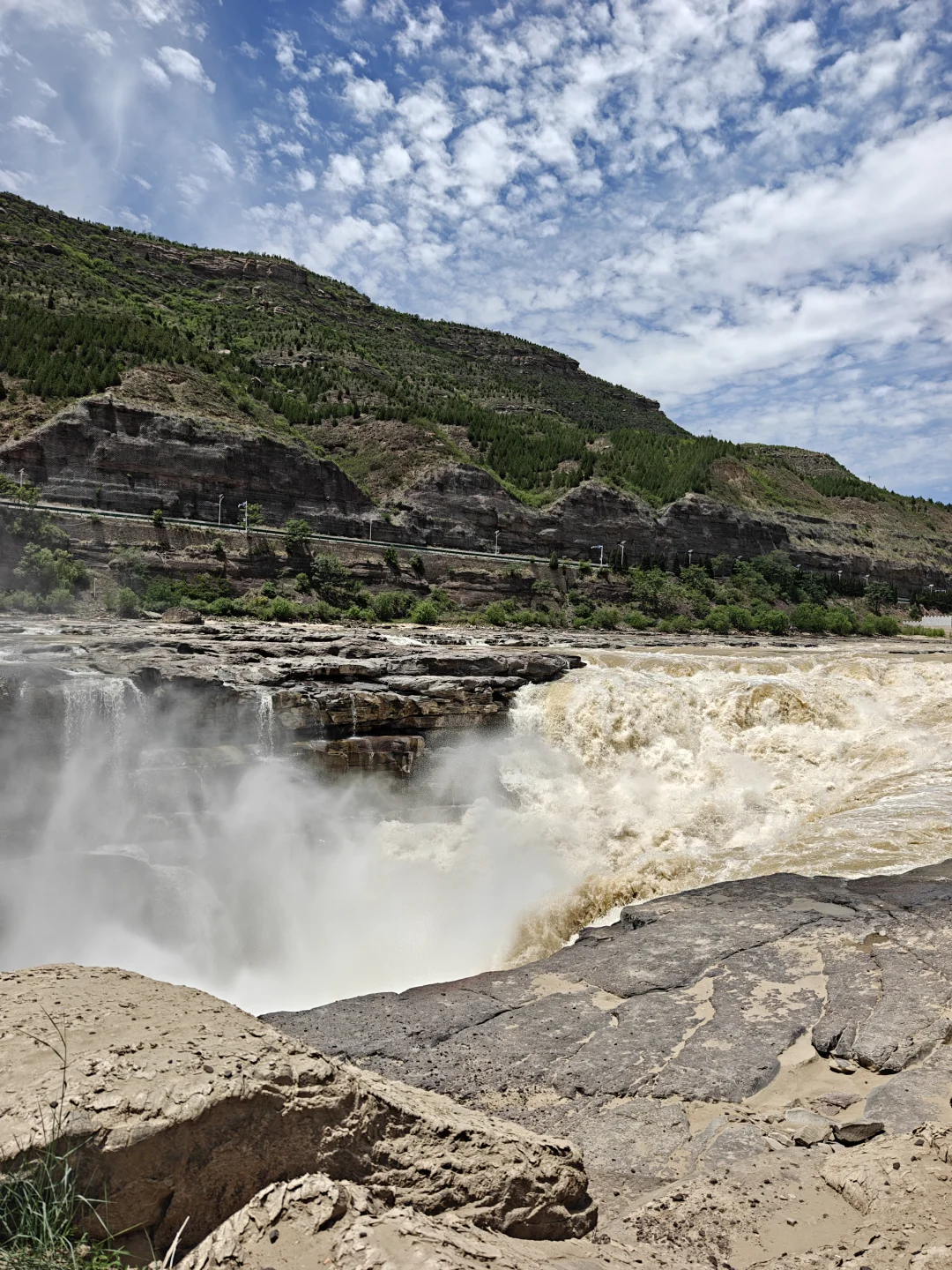 宠物友好景区·壶口瀑布（山西侧）