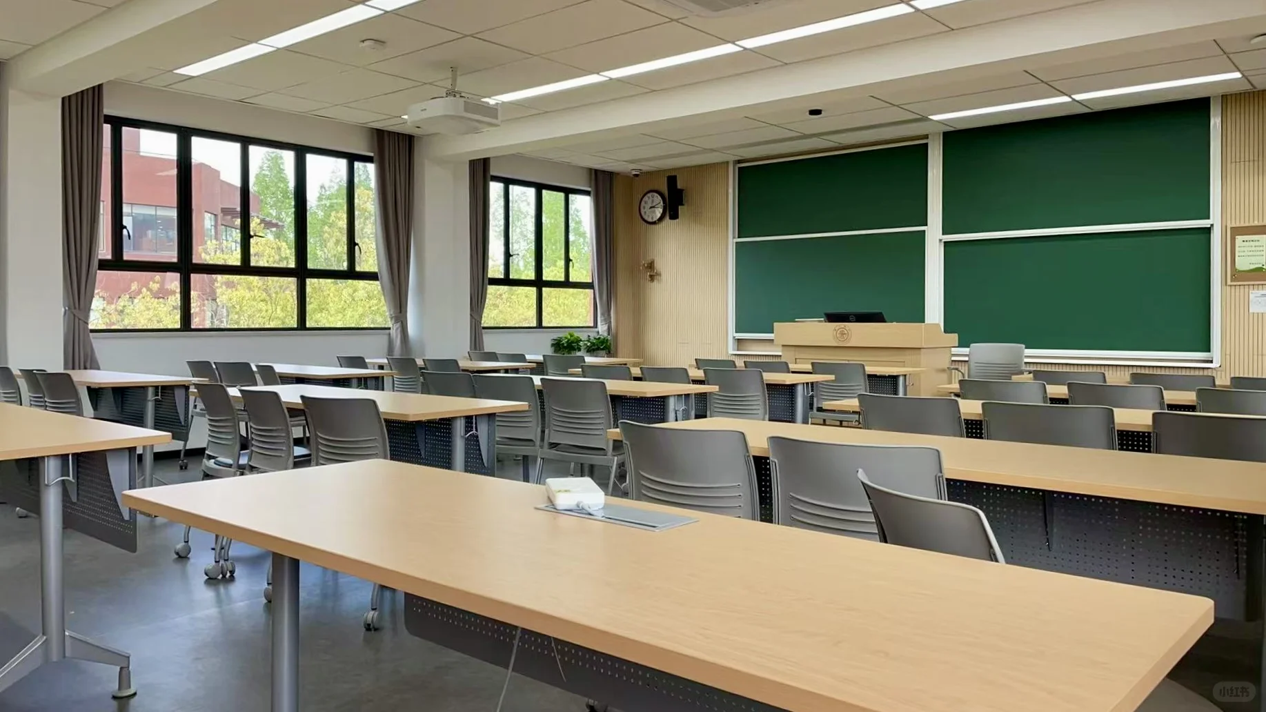 人民广场闵行分广场特色景点