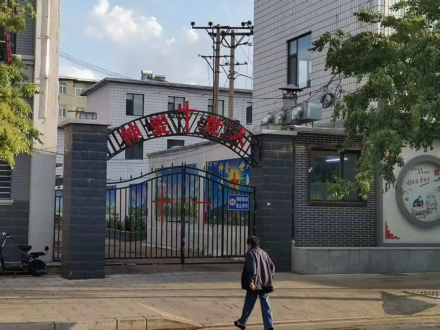 奉国寺周边景点推荐