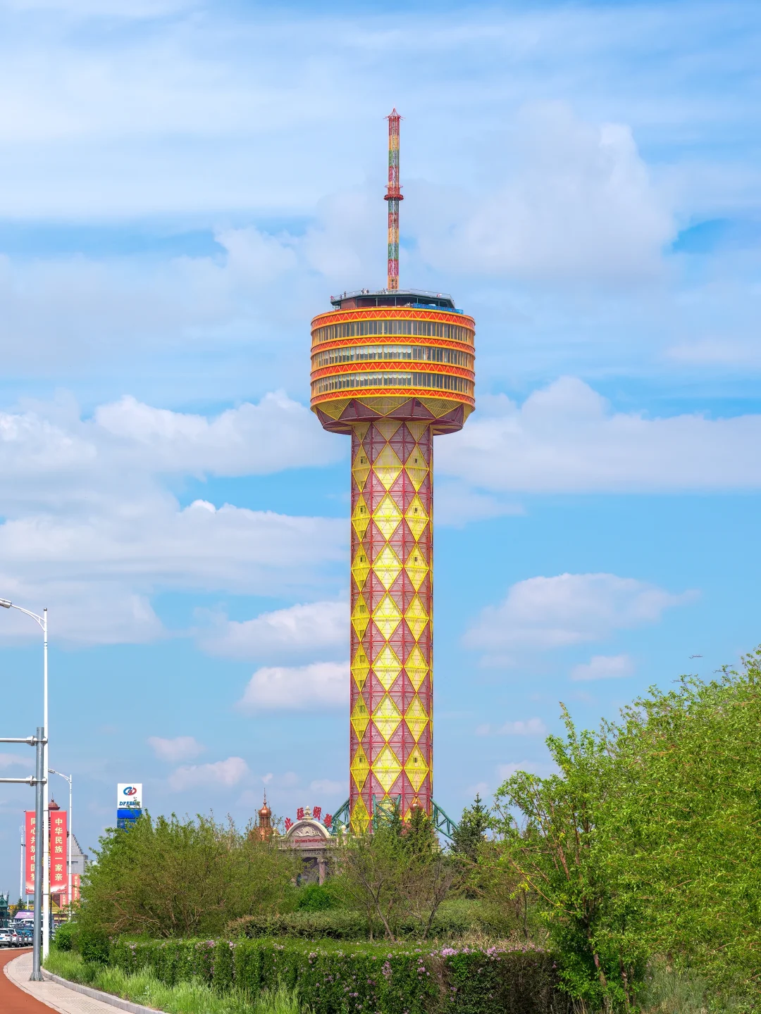 pyq被问爆了❗都以为我去了国外🤣