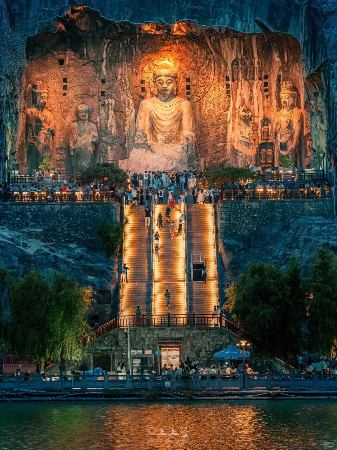 带你走进画中世界