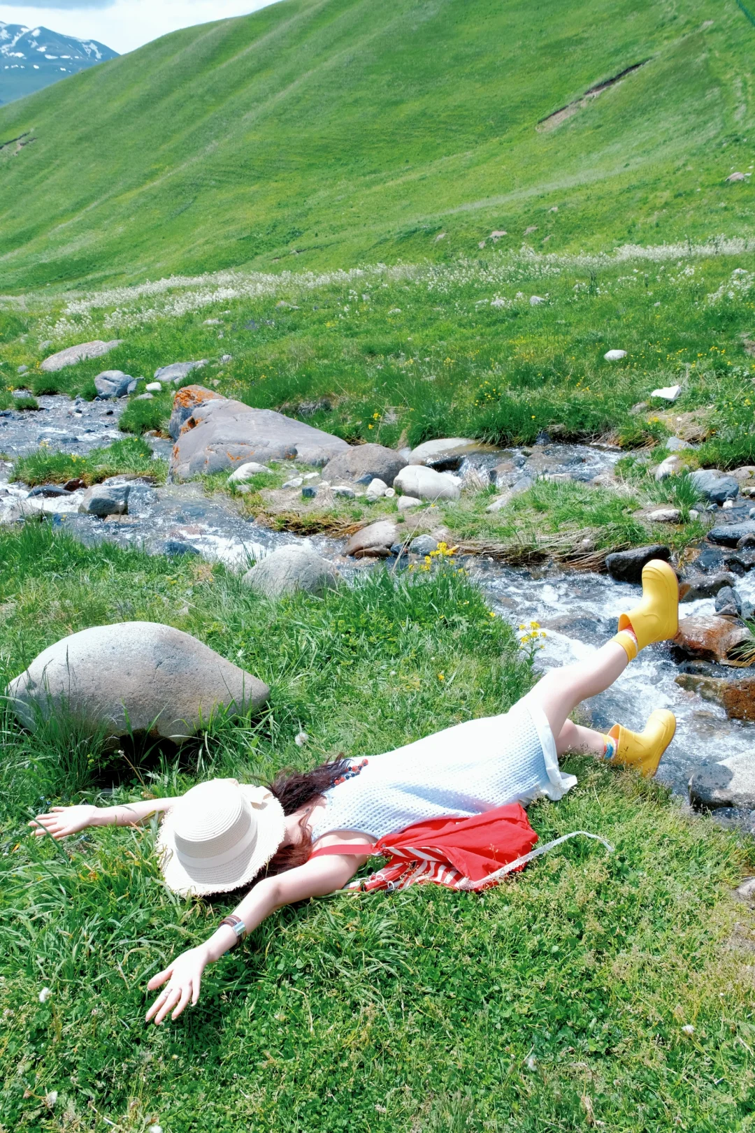 自驾新疆|拍到人生摆烂又有生命力的照片