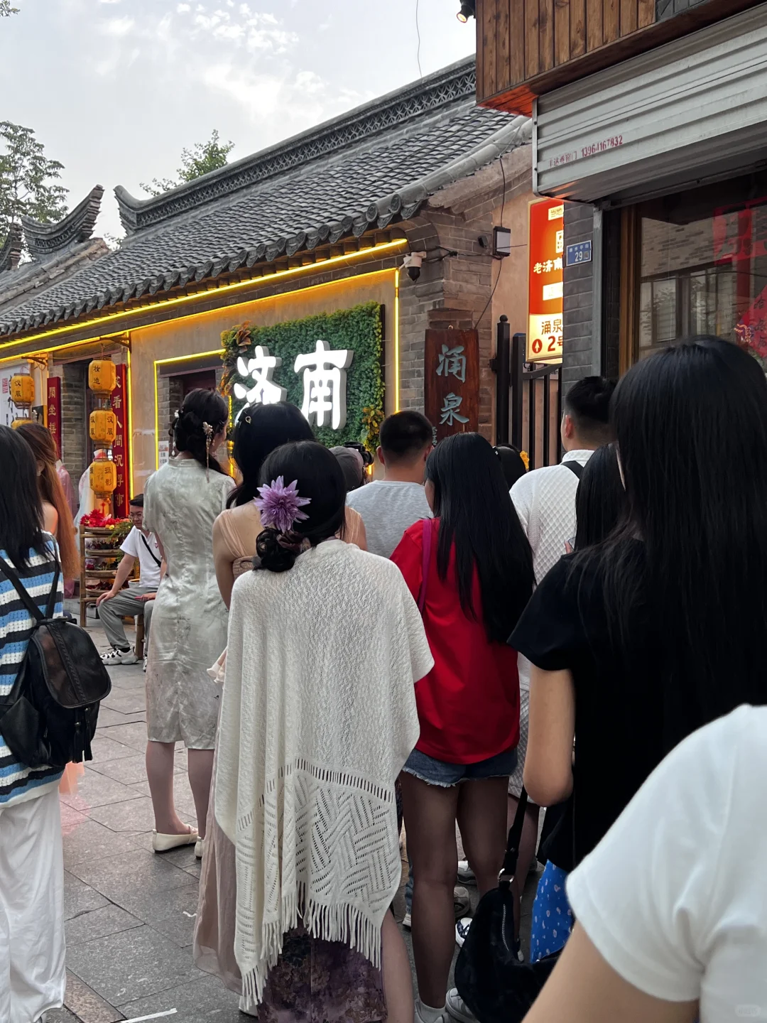 济南，免费景点凑不出两张人像发朋友圈🙂‍↔️