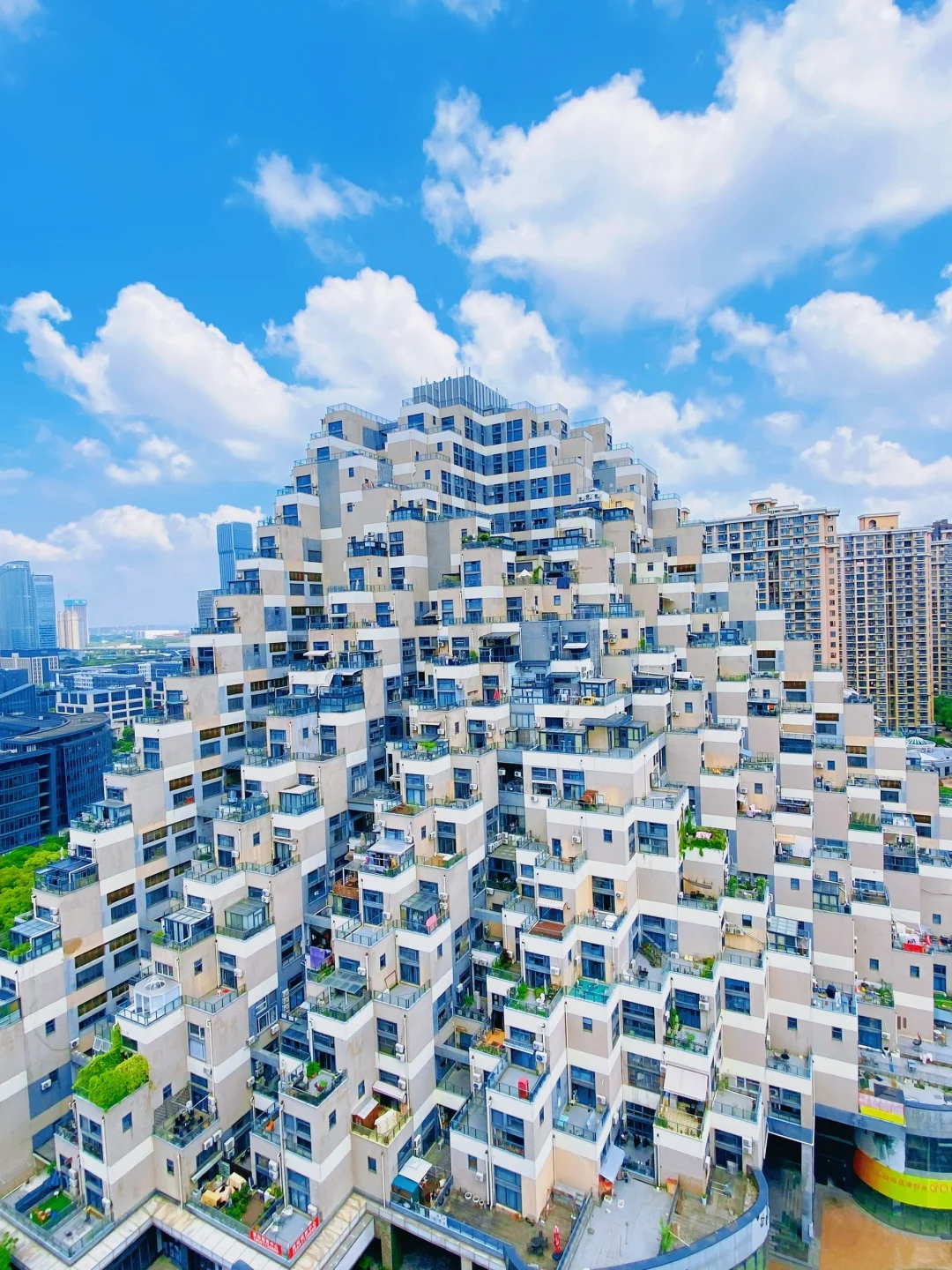 这不是宫崎骏的动漫，是现实世界