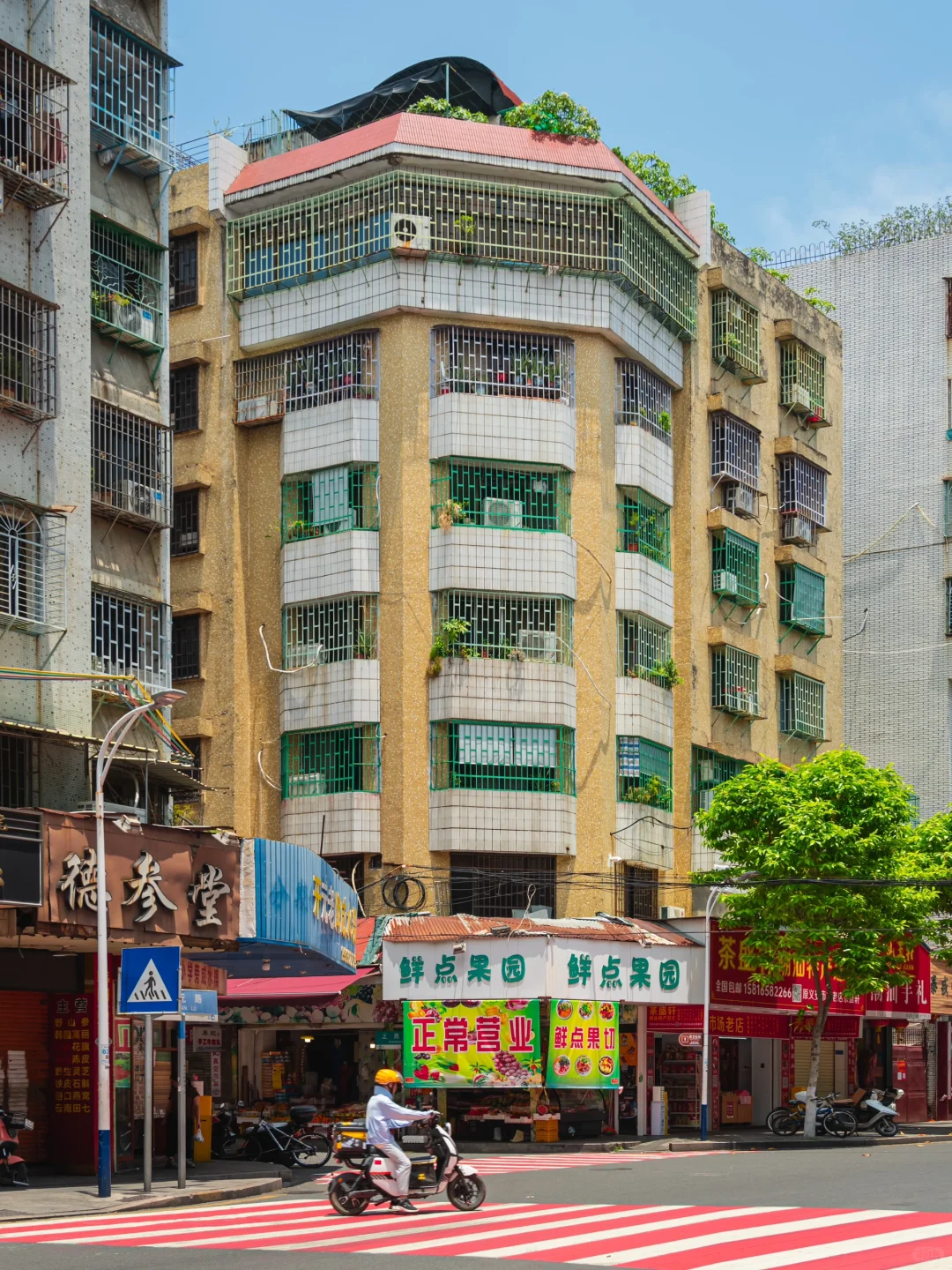 比起景点，我更喜欢潮汕的人文和街道📸