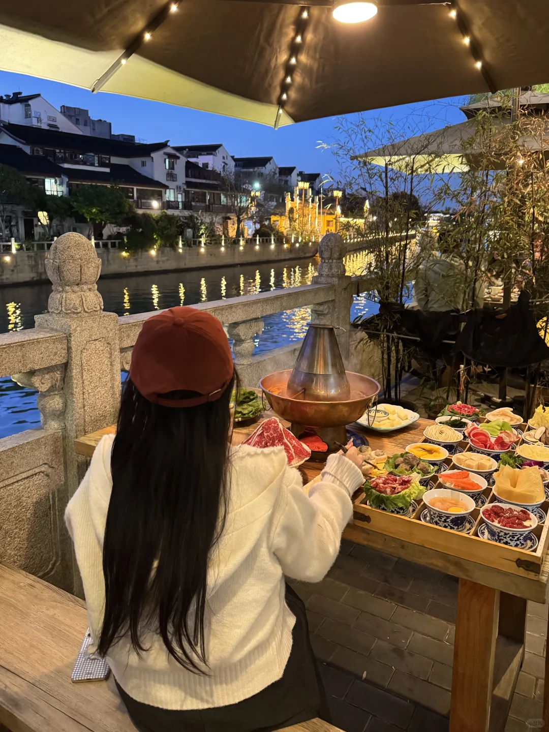 今年五一总要来趟山塘街吧！！真的好浪漫……