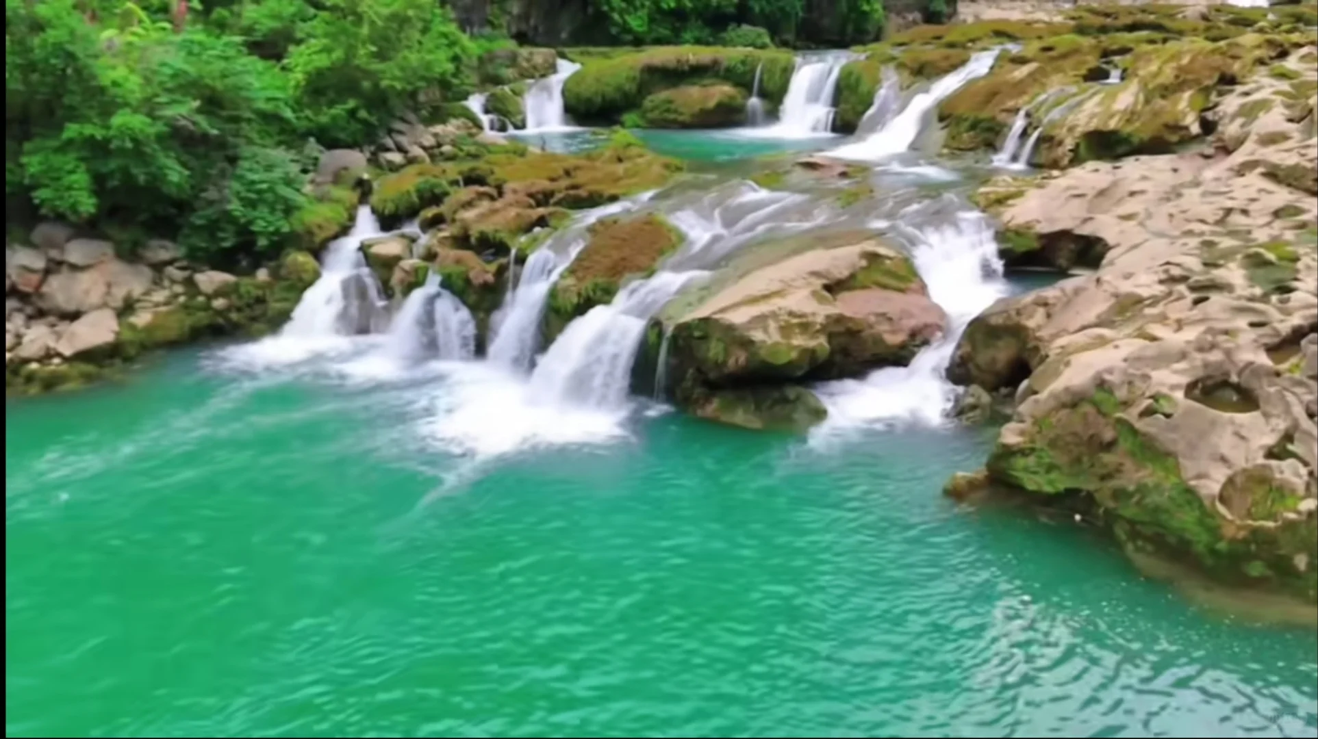 六月关岭冰臼徒步，旅游踏青拍照辅助陪爬