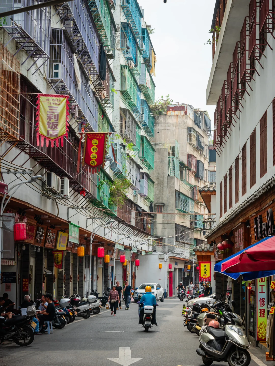 比起景点，我更喜欢潮汕的人文和街道📸