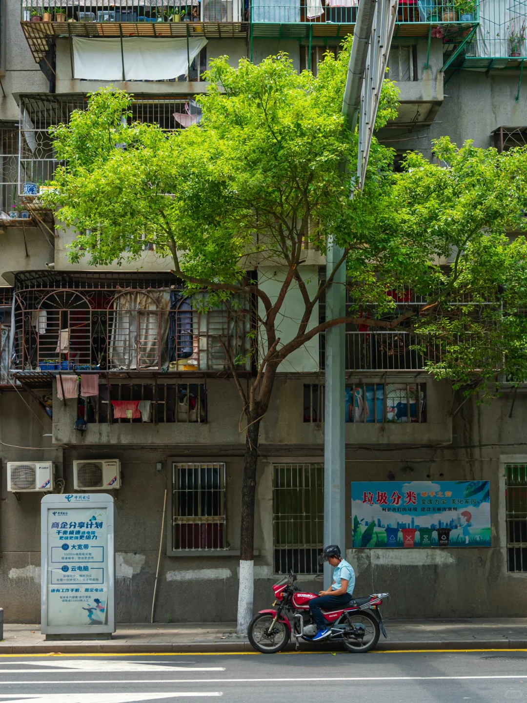 比起景点，我更喜欢潮汕的人文和街道📸