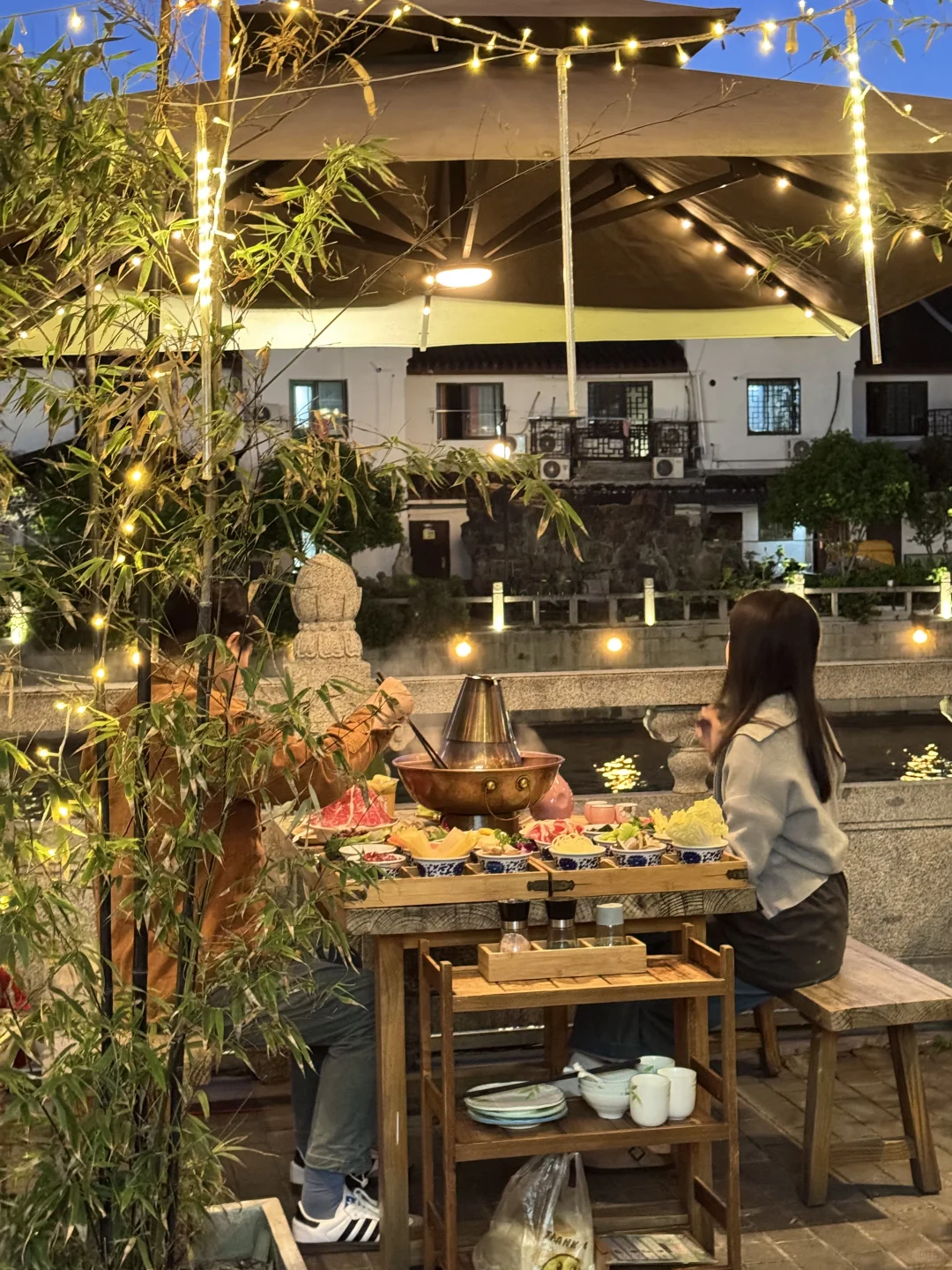 今年五一总要来趟山塘街吧！！真的好浪漫……