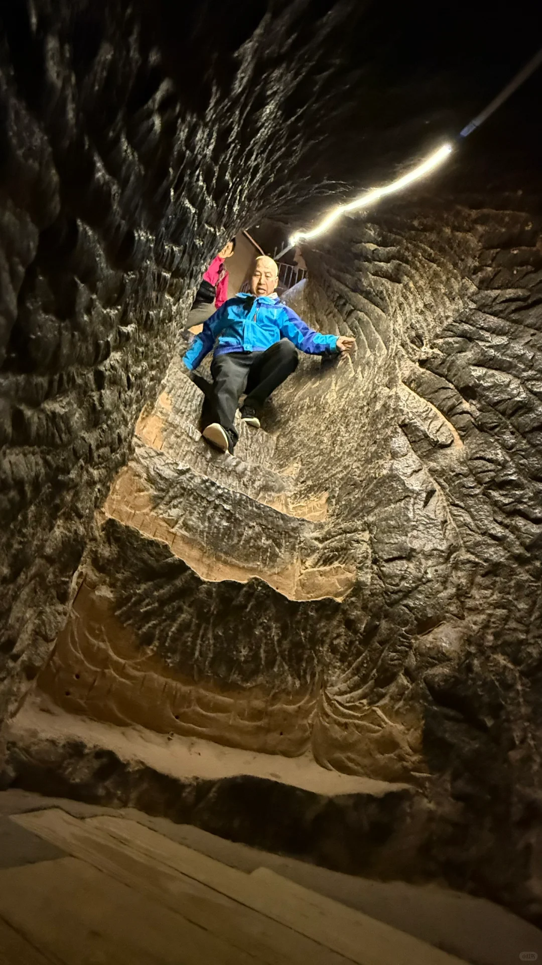 张掖最美景区马蹄寺：景好，人坏。