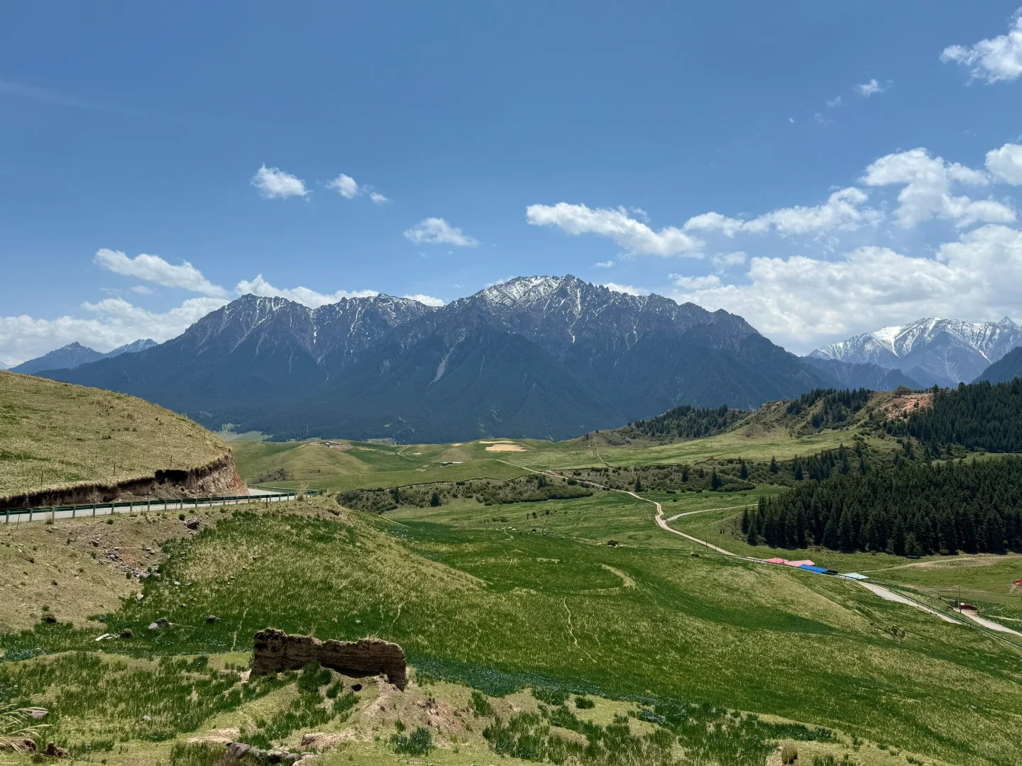 张掖最美景区马蹄寺：景好，人坏。