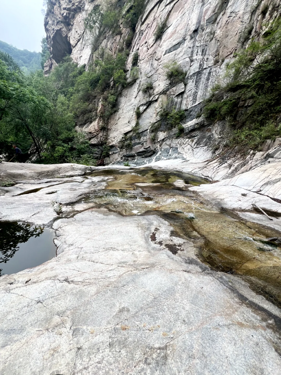 石家庄还有这种神仙景点，爬山，溯溪，露营