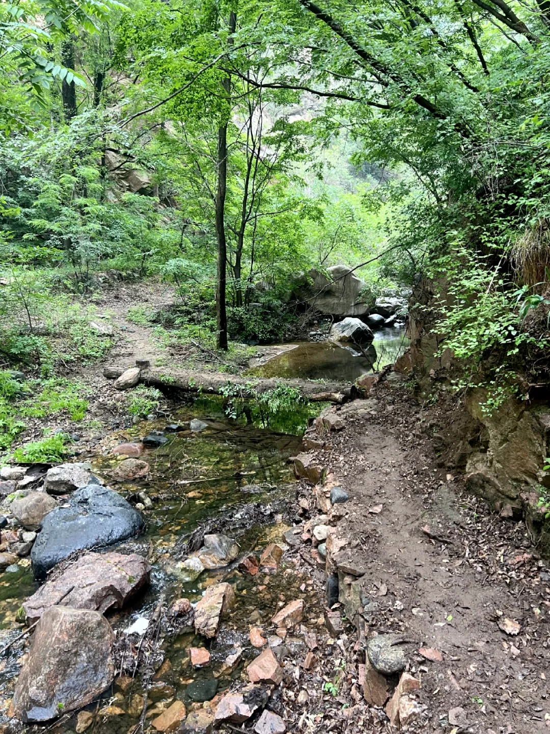 石家庄还有这种神仙景点，爬山，溯溪，露营