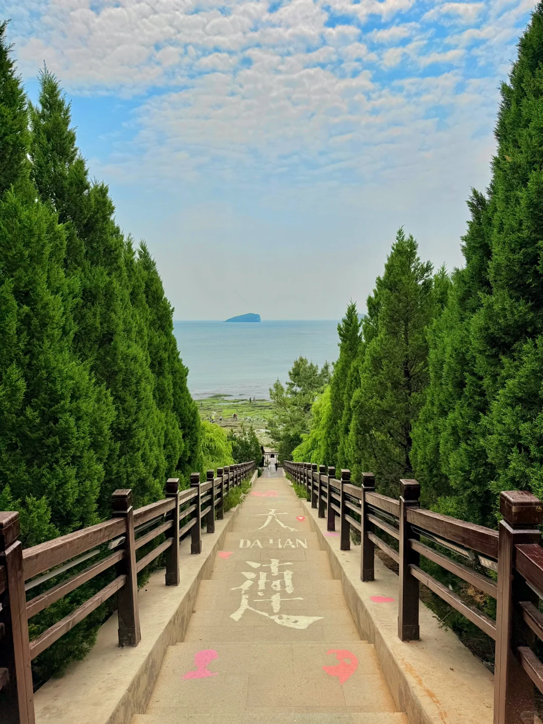 刚离开大连,哭着发出18张live图!😭