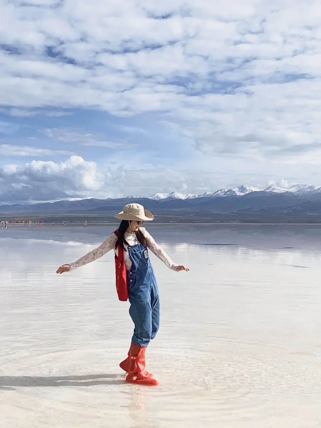 迷茫的年轻人确实把旅行捧得太高了