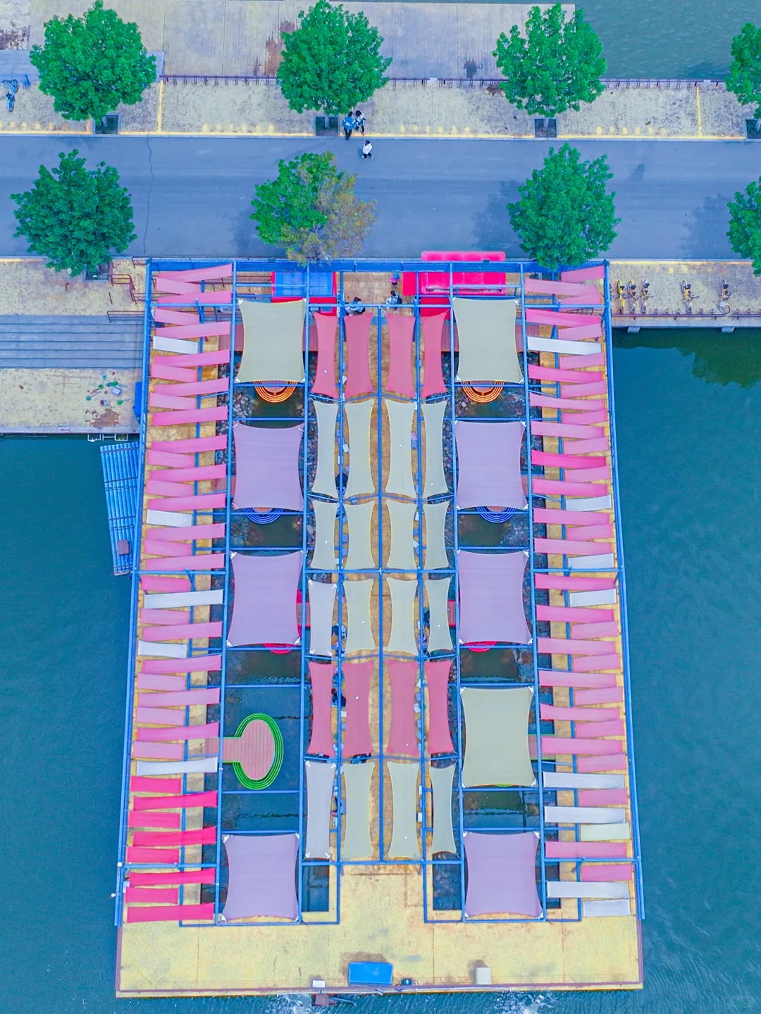 迄今为止，我zui喜欢的北方海边度假胜地出现