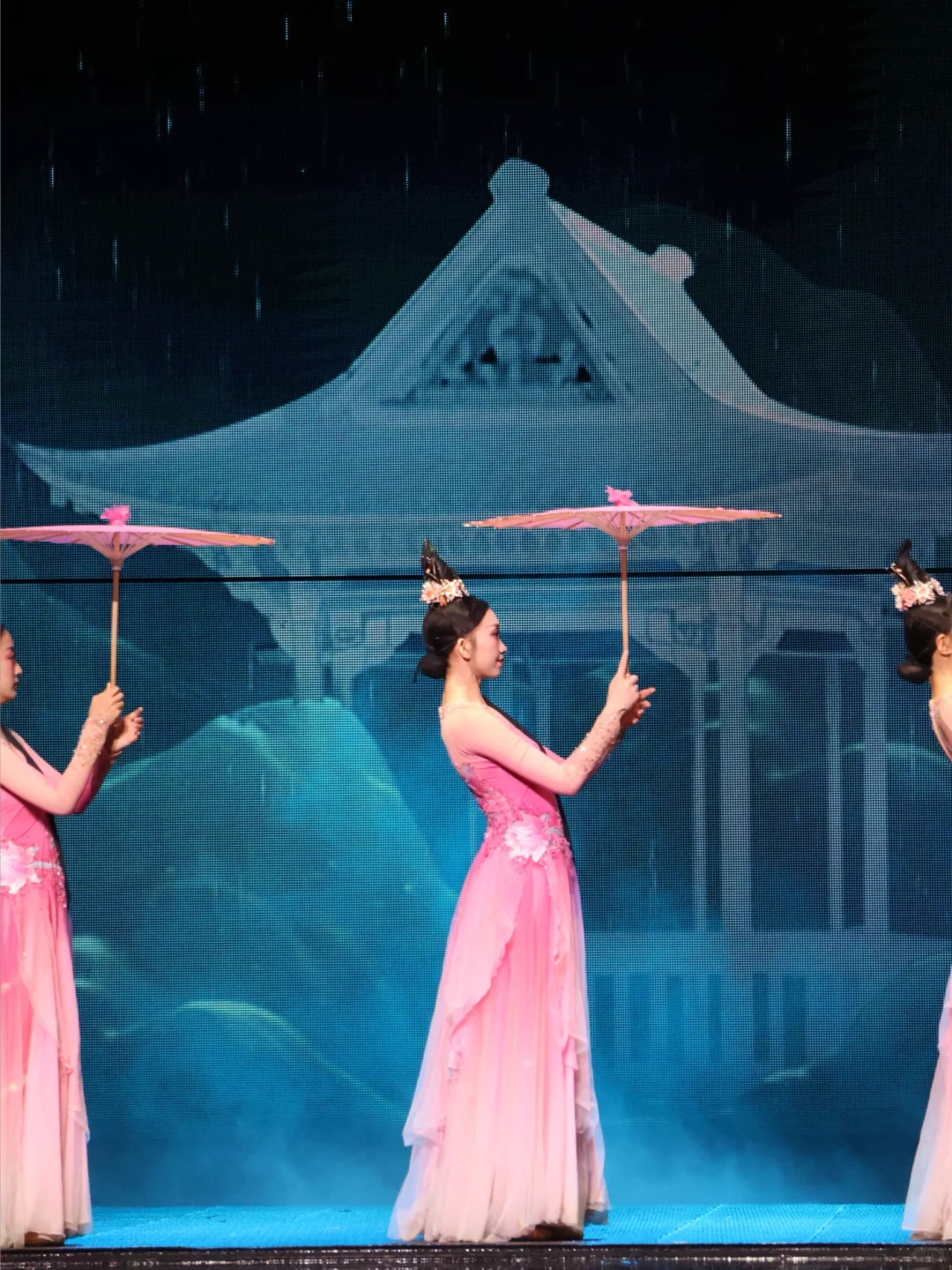 千古情景区,旗袍拍照绝了